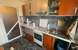 Apartament de vanzarre cu 3 camere, 63 mp, decomandat, zona centrala