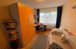 Apartament de vanzarre cu 3 camere, 63 mp, decomandat, zona centrala