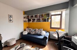 Apartament de 3 camere, 74mp, 2 locuri de parcare, zona Bucium