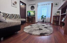 Apartament de vanzare, cu 3 camere, 50 mp, zona Podu Ros