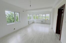 Casa de vanzare, cu 6 camere, 180 mp utili, panorama superba, zona  Breazu