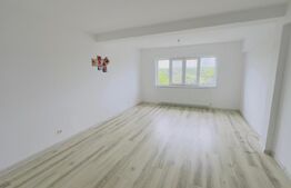 Casa de vanzare, cu 6 camere, 180 mp utili, panorama superba, zona  Breazu