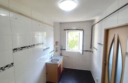 Apartament de vanzare cu 3 camere, etaj 4/4, 53 mp utili totali, zona Dacia