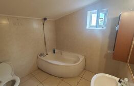 Casa de vanzare, cu 4 camere, 147 mp, zona Pacurari