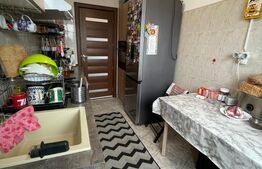 Apartament de vanzare, 3 camere, decomandat, 73 mp, ultracentral, cu panorama. 