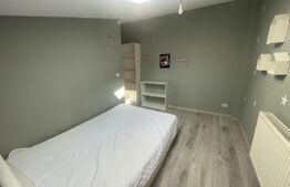 Apartament pe 2 niveluri, 71 mp, cu loc de parcare, zona Valea Adanca