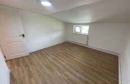 Apartament de 3 camere., decomandat,  68 mp, zona Valea Lupului