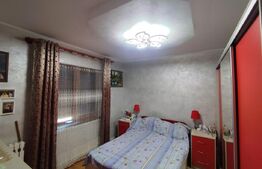 Casa 6 camere, 3 bai, 180 mp, 819 mp teren