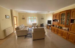 Vila deosebită 260mp utili, 800mp teren - Bucium, Iași