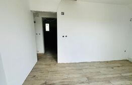 Casa de vanzare, cu 3 camere, moderna, zona Dumbrava