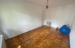 Apartament de vanzare, cu 4 camere, etaj 1, 81 mp, zona Dispecer-Tatarasi