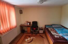 Casa de vanzare, cu 3 camere, 84 mp, zona Cicoarei