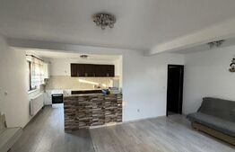 Casa de vanzare, cu 3 camere, 90 mp, zona Rediu 