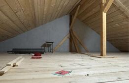 Casa de vanzare, cu 3 camere, 90 mp, zona Rediu 