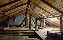 Apartament 3 camere 85 mp - Capat CUG si curte