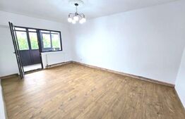 Apartament cu 3 camere in Dacia renovat complet