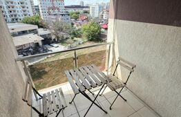 Apartament de închiriat, cu 2 camere, zona Palas  