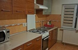 Apartament de închiriat, cu 4 camere | Podu Roș | 