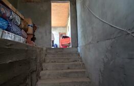 Casa 277 mp utili, 1140 mp teren, Tutora