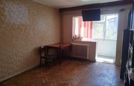 Apartament cu 3 camere, zona Mircea cel Batran