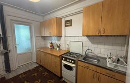 Apartament de 3 camere, decomandat, bulevardul Tudor Vladimirescu