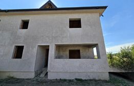 Duplex 4 camere 120 mp utili in Valea Ursului 