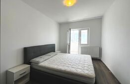 Apartament cu 3 camere, de vanzare, 82 mp, zona Cug