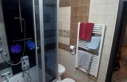 Apartament de vanzare, cu 2 camere, decomandat, zona Visani