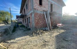 Apartament de vanzare, cu 2 camere, zona Lunca Cetatuii