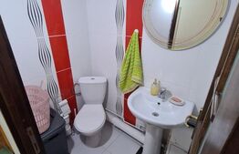Apartament decomandat, 3 camere, 2 bai, zona Nicolina 