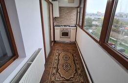 Apartament decomandat, 3 camere, 2 bai, zona Nicolina 