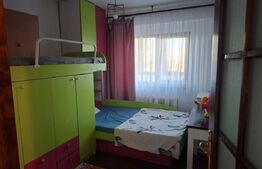 Apartament decomandat, 3 camere, 2 bai, zona Nicolina 