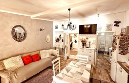 Casa de vanzare, cu 3 camere, 68 mp, zona Tatarasi