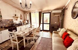 Casa de vanzare, cu 3 camere, 68 mp, zona Tatarasi