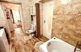 Casa de vanzare, cu 3 camere, 68 mp, zona Tatarasi