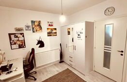 Casa de vanzare, cu 3 camere, 68 mp, zona Tatarasi