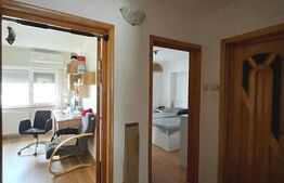 Apartament de vanzare, cu 4 camere, zona Cug