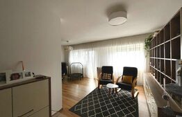 Apartament de vanzare, cu 4 camere, zona Cug