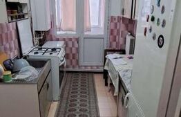 Apartament de inchiriat, cu 3 camere, zona Bd.Independentei