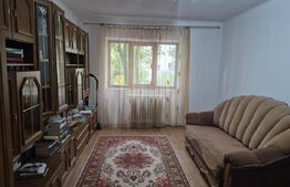 Apartament de inchiriat, cu 2 camere, 50 mp, zona Nicolina 