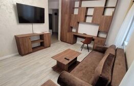 Apartamemt 2 camere, 72mp, zona Nicolina