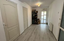 Apartament la casa 4 camere - Bucium