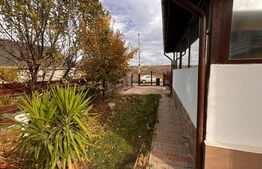 Apartament la casa 4 camere - Bucium