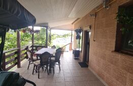 Duplex, 360 mp, curte libera -zona Plopii Fara Sot 