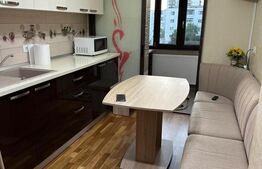 Apartament 3 camere, 64 mp, zona Nicolina