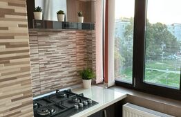 Apartament 3 camere, 64 mp, zona Nicolina