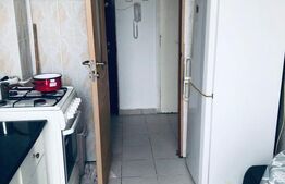 Apartament 3 camere, 60 mp, zona Piata Nicolina 