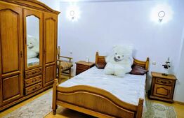 Apartament 3 camere, 80 mp, zona Podul de piatra 