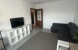 Apartament 3 camere, 60 mp, zona Central - Podul de fier 