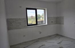 Casa 5 camere 160 mp utili, 500 mp teren, zona Dumesti